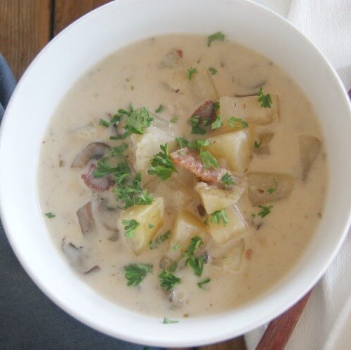 Mushroom & Bacon Potato Chowder - hearty, comforting and delicious. #grainfree #glutenfree #paleo