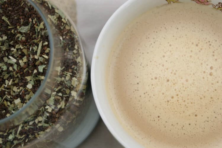 Creamy & Luscious Herbal Coffee - healing for adrenals and detoxifying for liver. Find the easy recipe by clicking over.