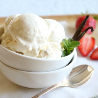 3 Ingredient Vanilla Bean Ice Cream - This Paleo treat is rich in healthy dairy free fats and loaded with vanilla bean specks. Made with coconut milk.