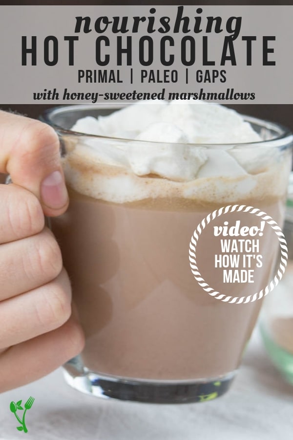 Superfood Hot Cocoa with Honey-Sweetened Marshmallows - This treat is packed with nutrient dense ingredients such as mineral-rich coconut sugar, fermented raw cacao powder, and grass-fed collagen for a protein kick. Naturally primal with dairy free option. It also makes a great homemade gift with a FREE printable page for gift tags. #primal #nourishing #hotcocoa #homemadegifts 