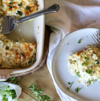 Keto Chicken Cabbage Casserole (Low Carb, Primal, GAPS) - An easy and healthy one-pan meal on a busy weeknight or a delicious side dish for a group. Chicken & Cabbage smothered in cheesy garlic flavors for a nourishing meal. #lowcarb #onepan