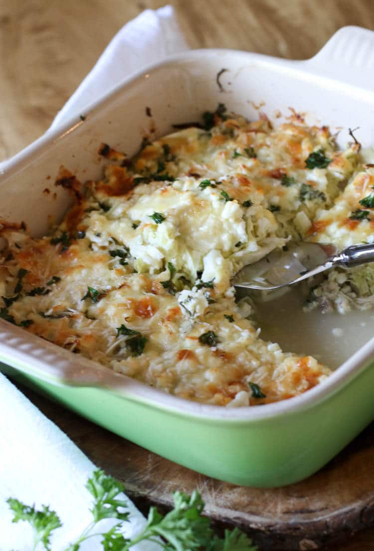 Keto Chicken Cabbage Casserole (Low Carb, Primal, GAPS) - An easy and healthy one-pan meal on a busy weeknight or a delicious side dish for a group. Chicken & Cabbage smothered in cheesy garlic flavors for a nourishing meal. #lowcarb #onepan