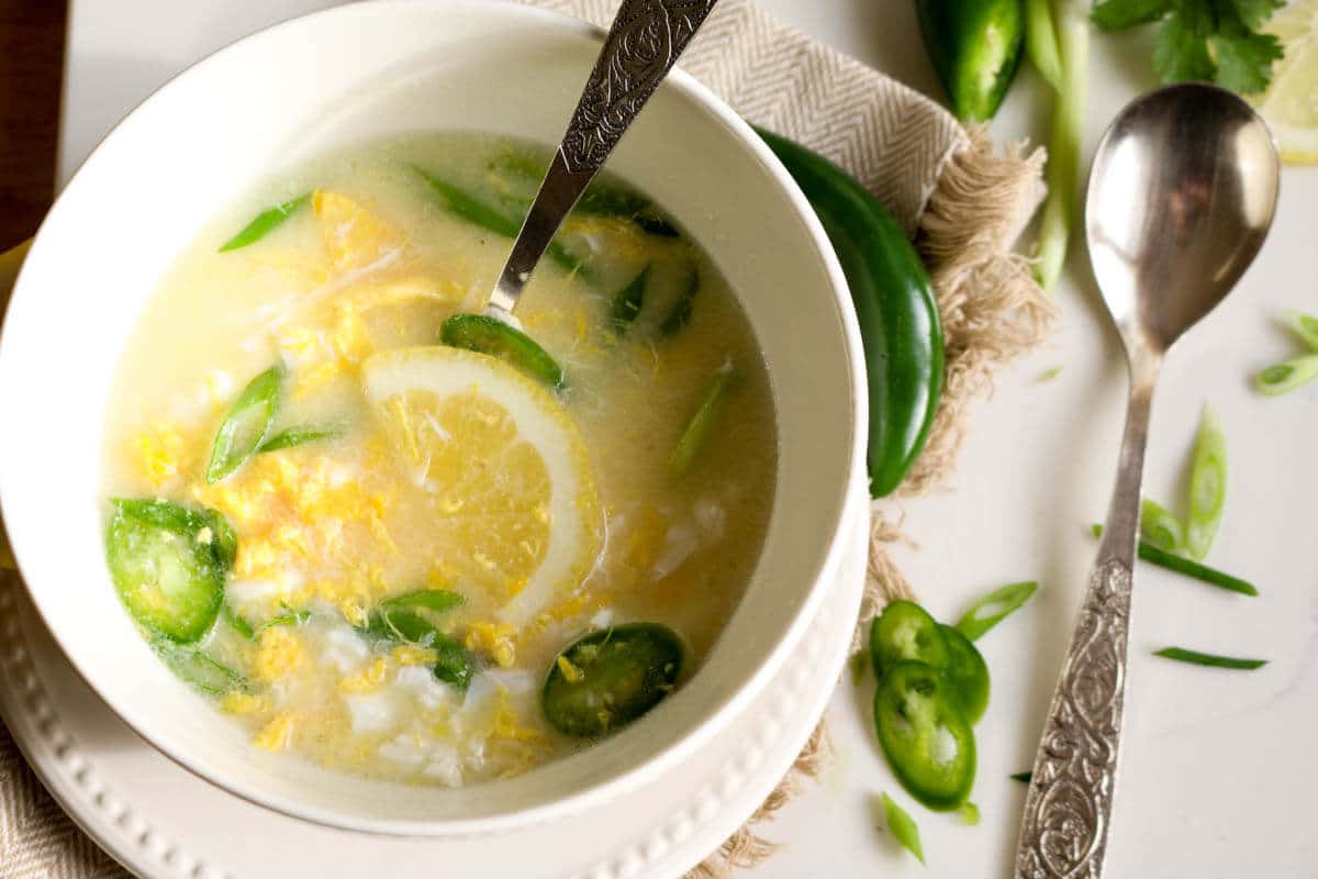 Keto Egg Drop Soup (5 minutes) - This Keto Egg Drop Soup is rich in nutrition and healthy fats. It doesn't have a thickener making this an easy Paleo, Whole30, or low carb breakfast, lunch or dinner. #lowcarb #whole30