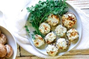 Cheesy mushrooms with garlic cheese