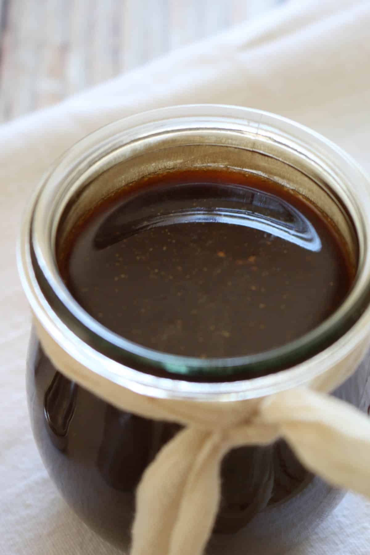 worcestershire sauce in weck tulip jar with bow.