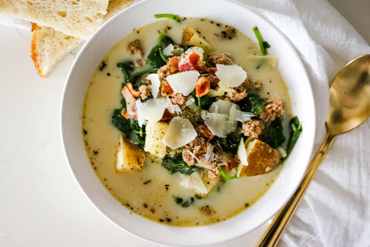 Instant Pot Zuppa Toscana in white bowl.