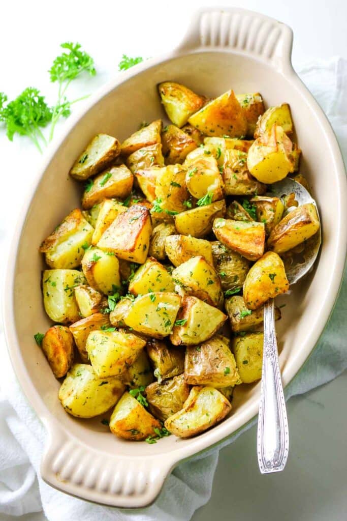 Crispy Oven Roasted Garlic Potatoes Prepare + Nourish