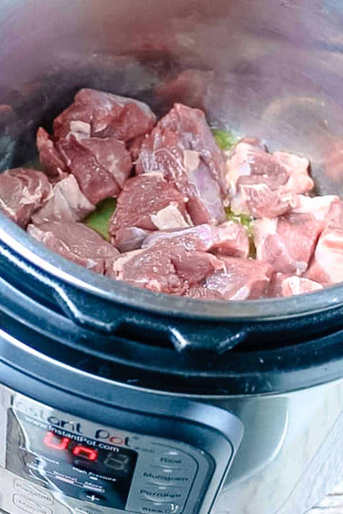 browning lamb pieces in instant pot.