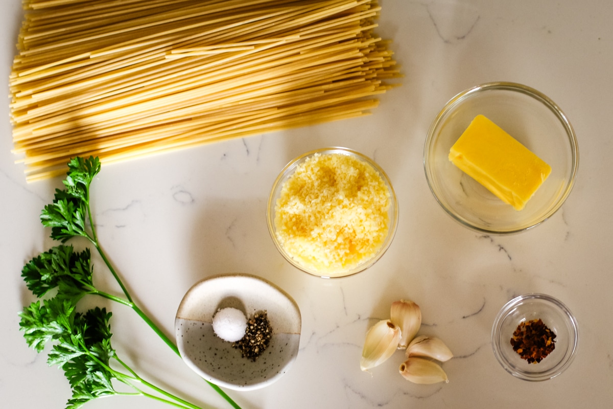 ingredients for making garlic butter pasta.